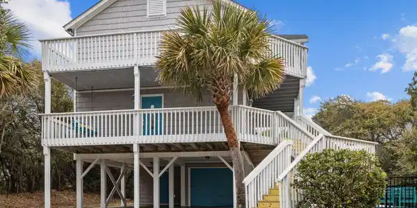 106 Azure Drive