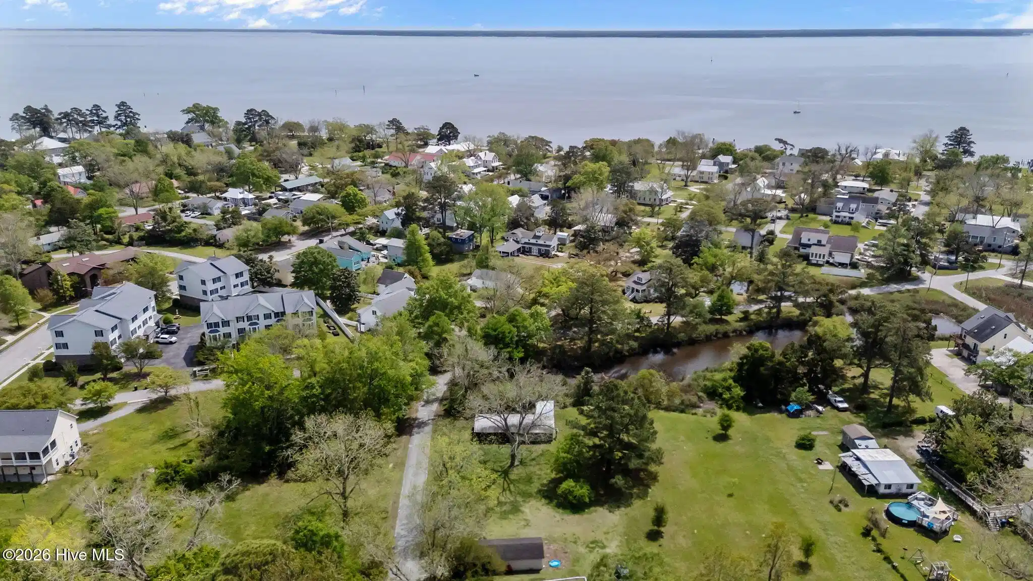 Image 1: 11-web-or-mls-DJI_20260413130558_0041_D