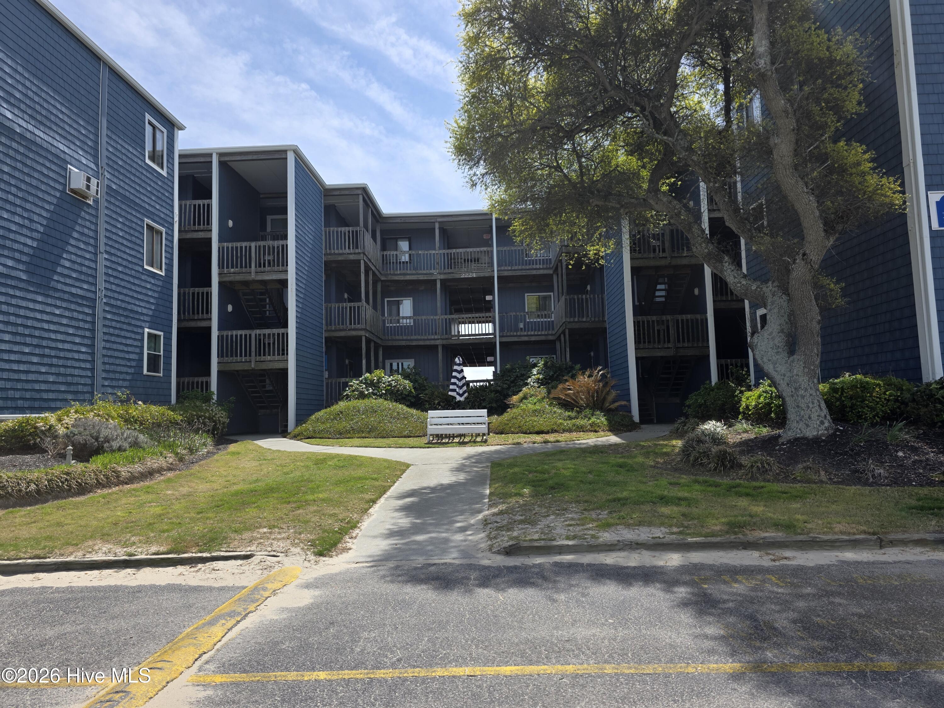 Image 1: 2224 New River Inlet Road