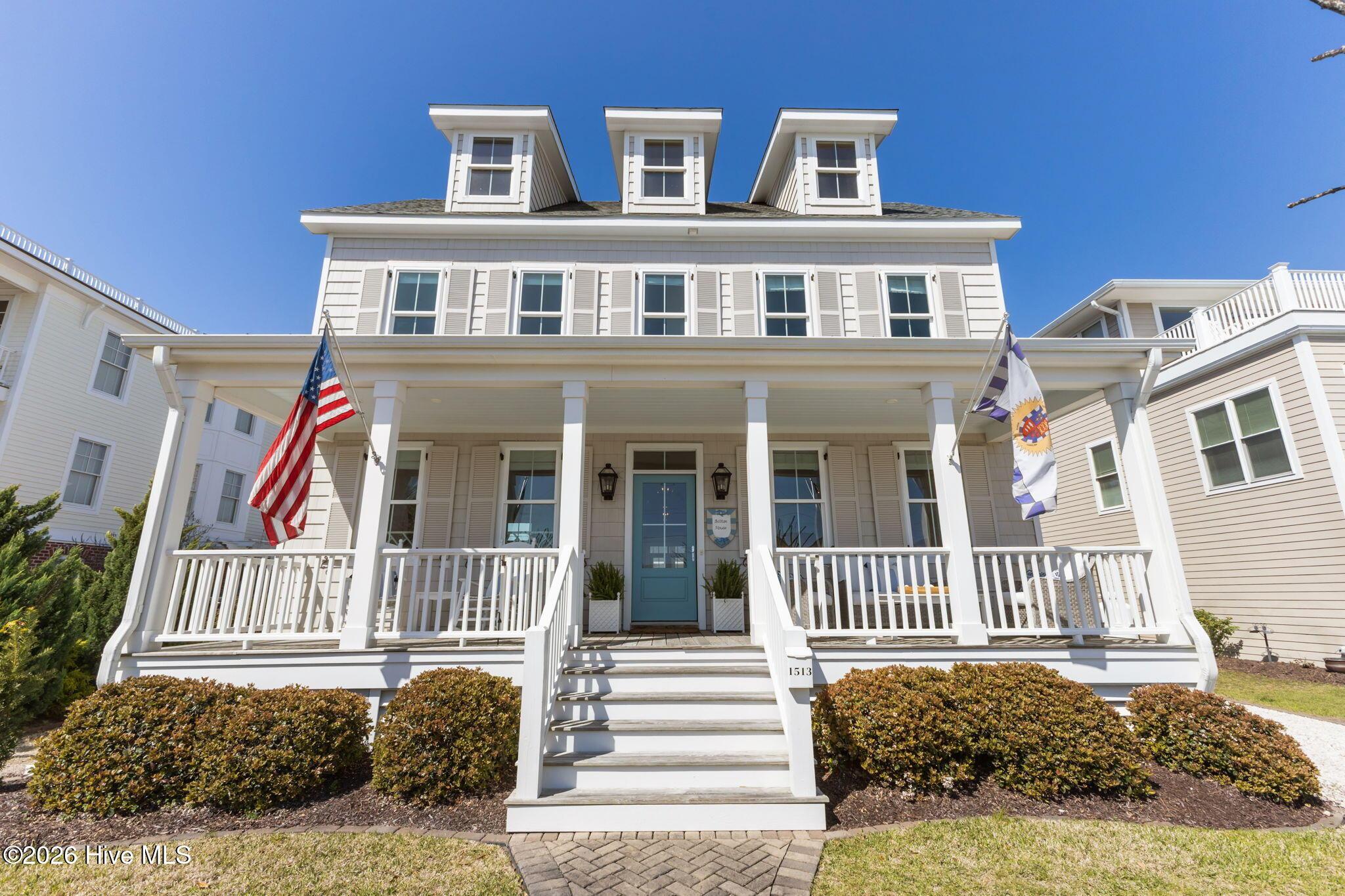 Image 2: 1513 Front Street