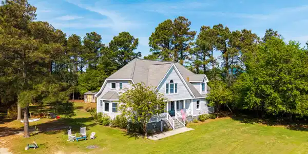 126 Narrow Shore Road