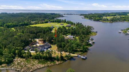 310 Southern Plantation Drive S