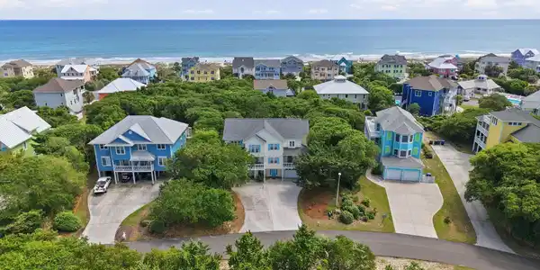 Image 4: 16-web-or-mls-DJI_20260513144539_0419_D