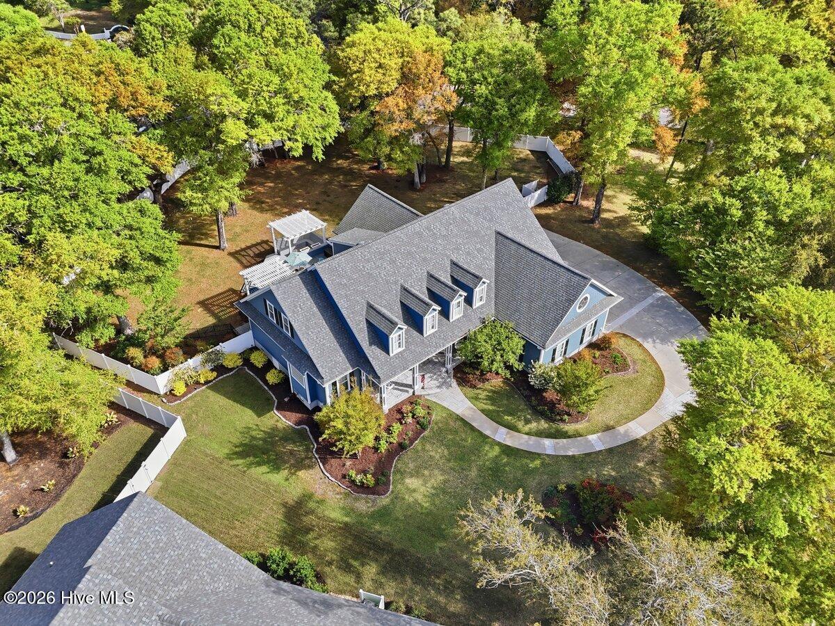 Image 2: 6179 COMPASS COURT