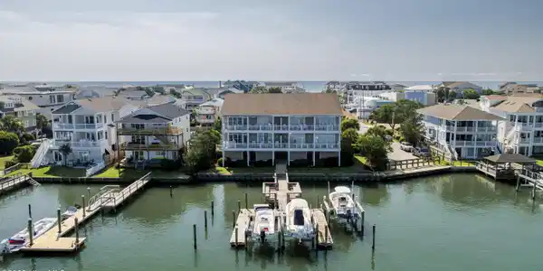 10 W Columbia Street W Unit A