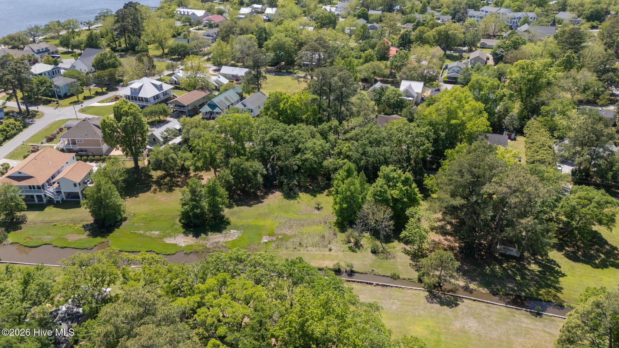 Image 3: 3-web-or-mls-DJI_20260421142823_0533_D