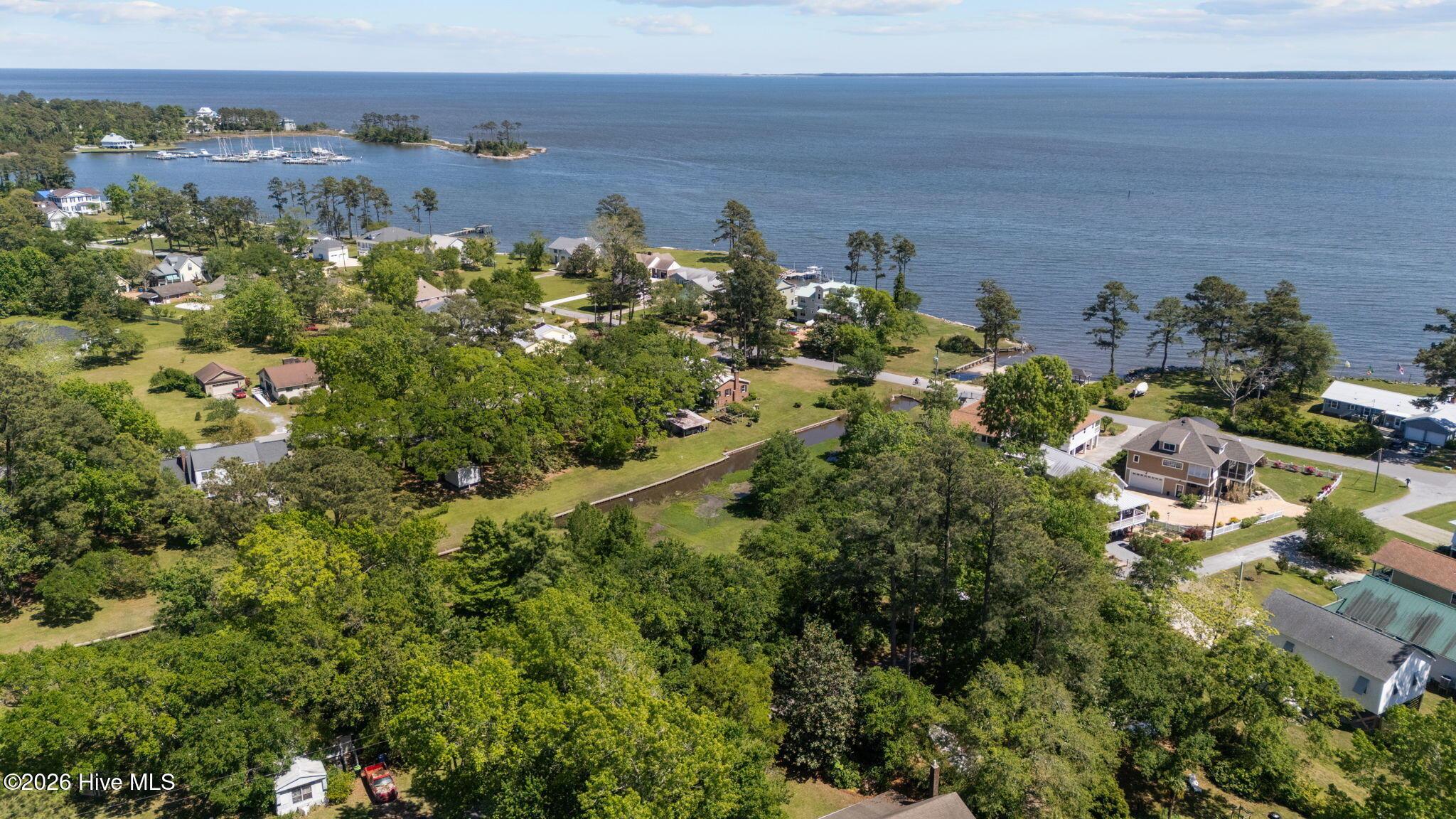 Image 4: 10-web-or-mls-DJI_20260421142943_0540_D