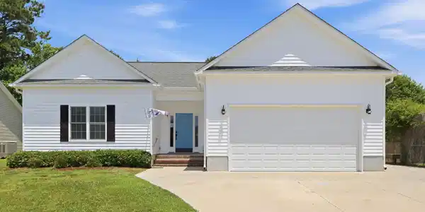 918 Eastman Creek Drive