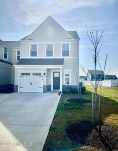 102 Mizzen Way