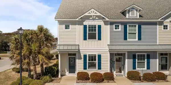 2800 W Ft Macon Road