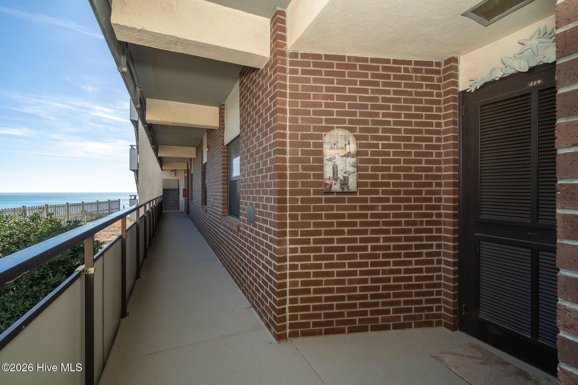 Image 3: 2-web-or-mls-chadwick-visuals-229-summer