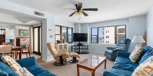 Image 4: 52-web-or-mls-chadwick-visuals-summer-wi
