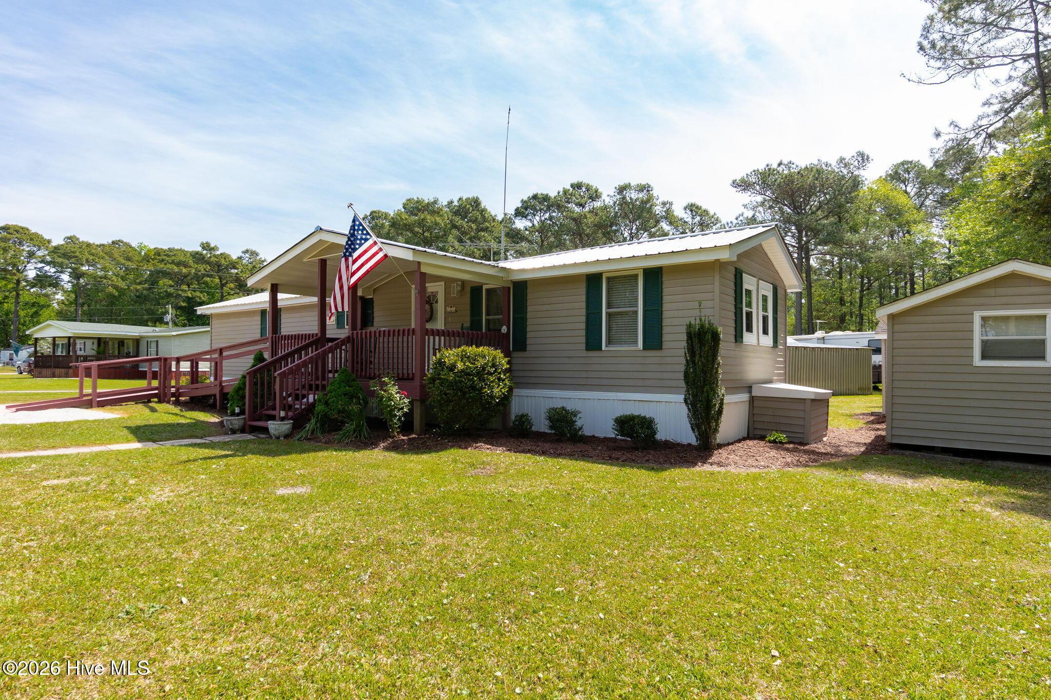 Image 3: 1-web-or-mls-chadwick-visuals-755-crow-h
