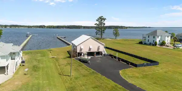 Image 2: 6-web-or-mls-DJI_20260417113537_0320_D