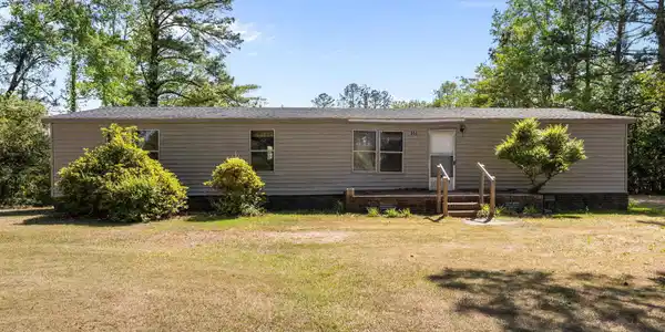 866 Mobley Drive
