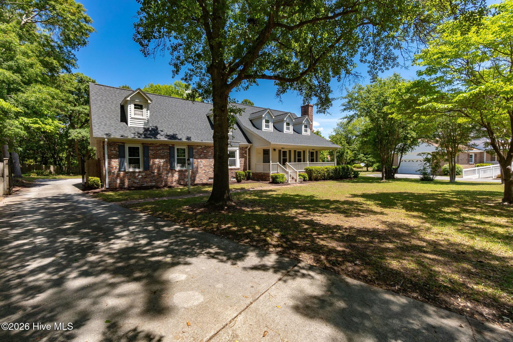 Image 2: 5130 Chalk St