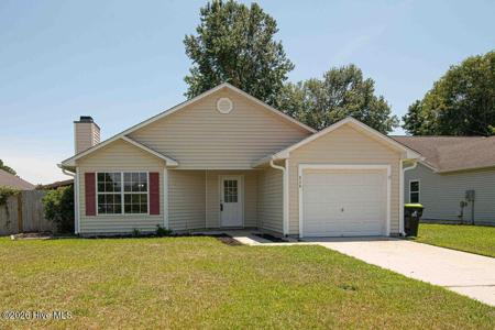828 S Dogwood Lane