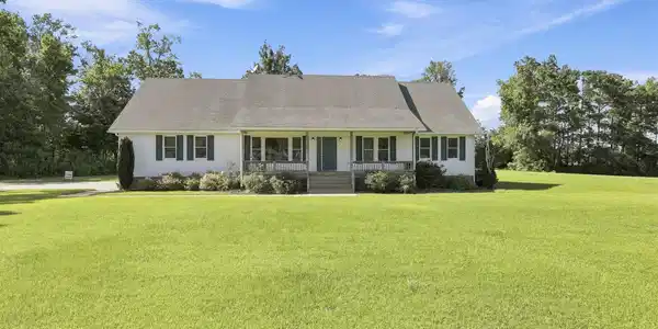 104 Perry'S Way