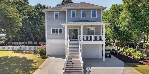 904 Tarpon Drive
