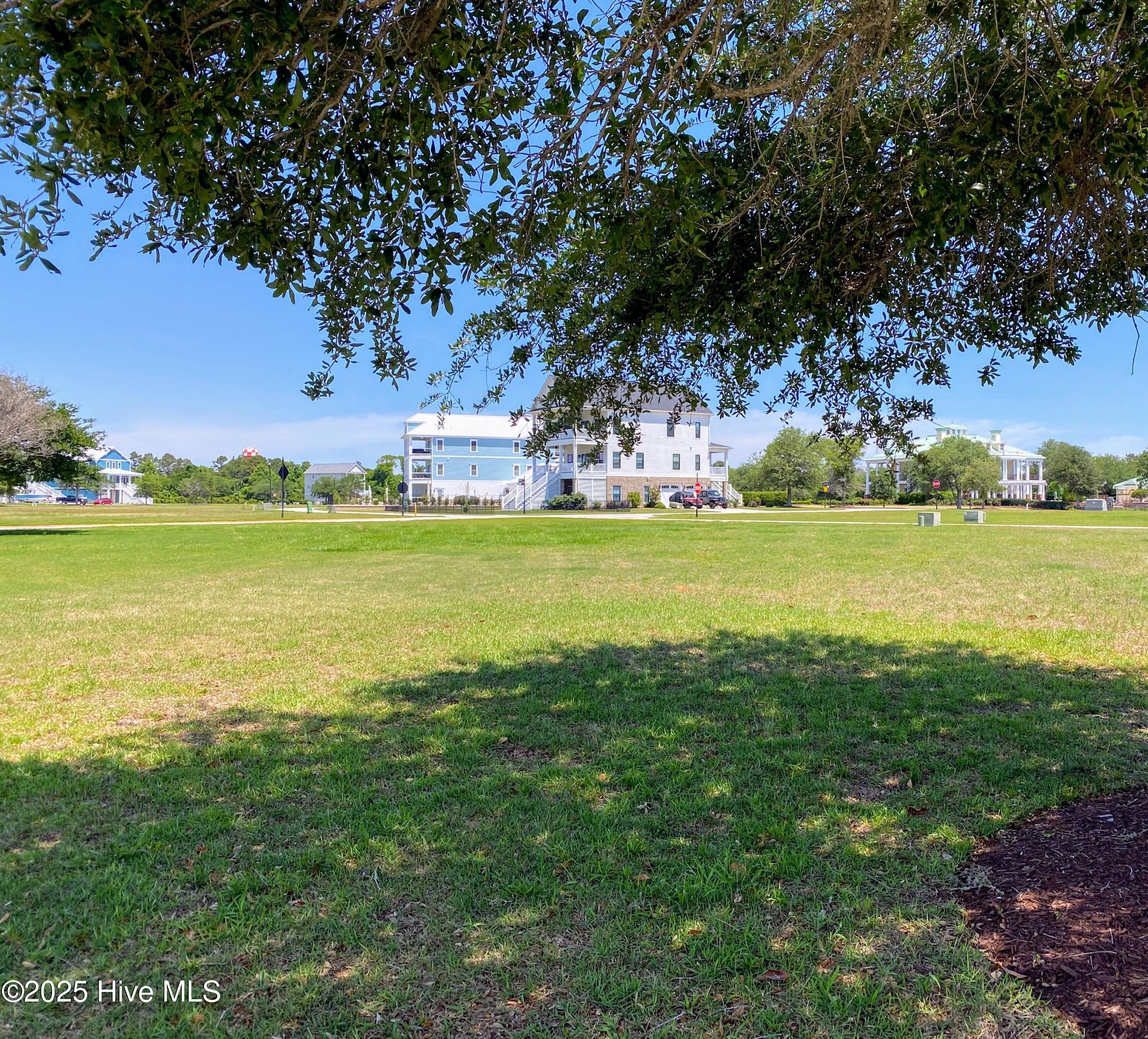 Image 2: EYE LEVEL REAR VIEW OF LOT