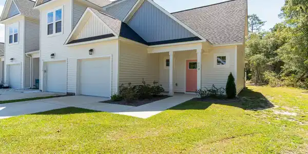 110 Bridge Point Circle
