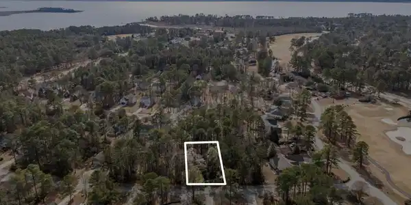 Image 2: 12-web-or-mls-DJI_20260120124312_0228_D_