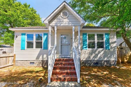 220 NE 33rd Street