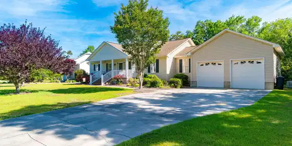 126 Tiffany Way