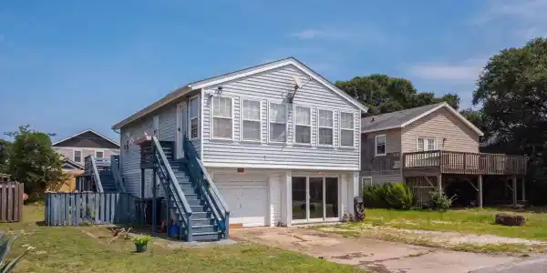2023 Yorktown Street