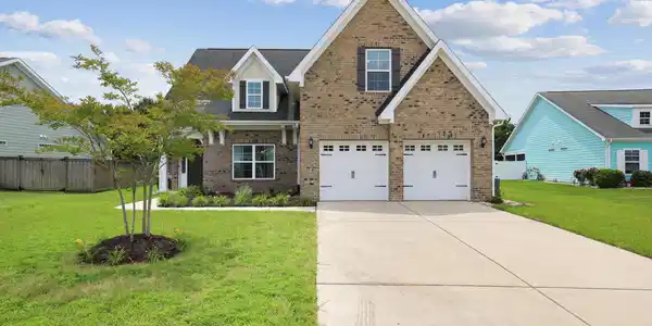 1512 Grove Lane