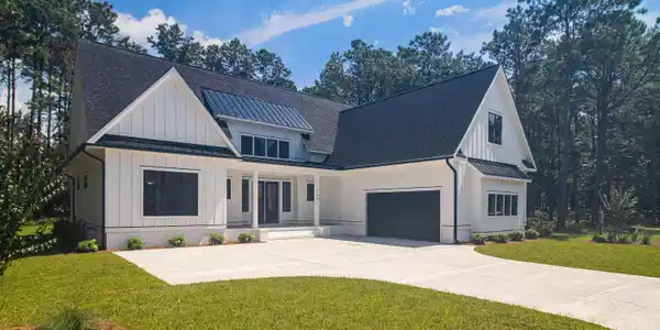 Image 2: 568 Hearthside-3