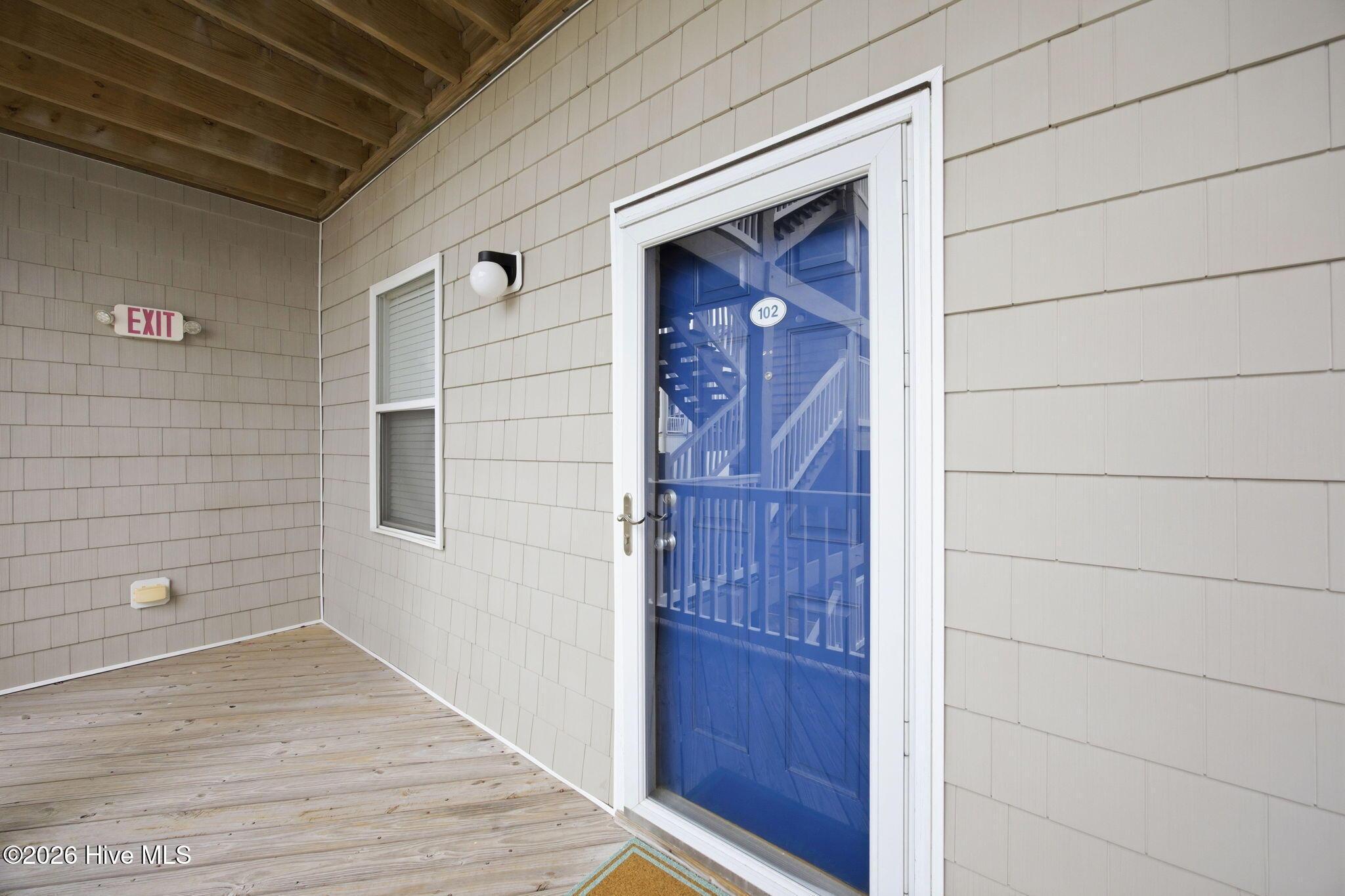 Image 3: 44-web-or-mls-IMG_5495