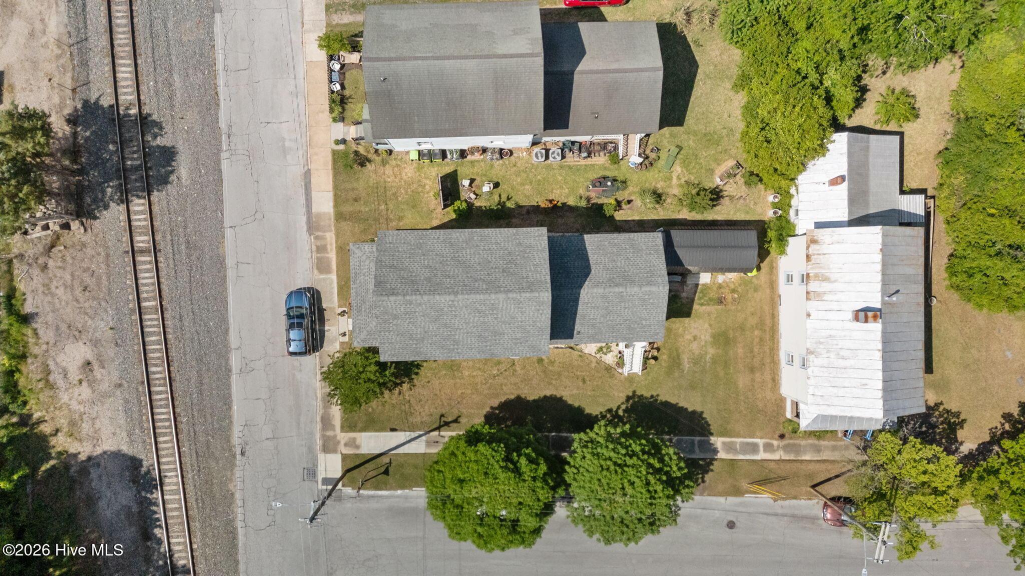Image 3: 10-web-or-mls-DJI_20260424110621_0039_D