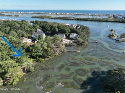 1748 Heron Point Road SW