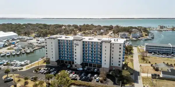 4425 Arendell Street Unit 106