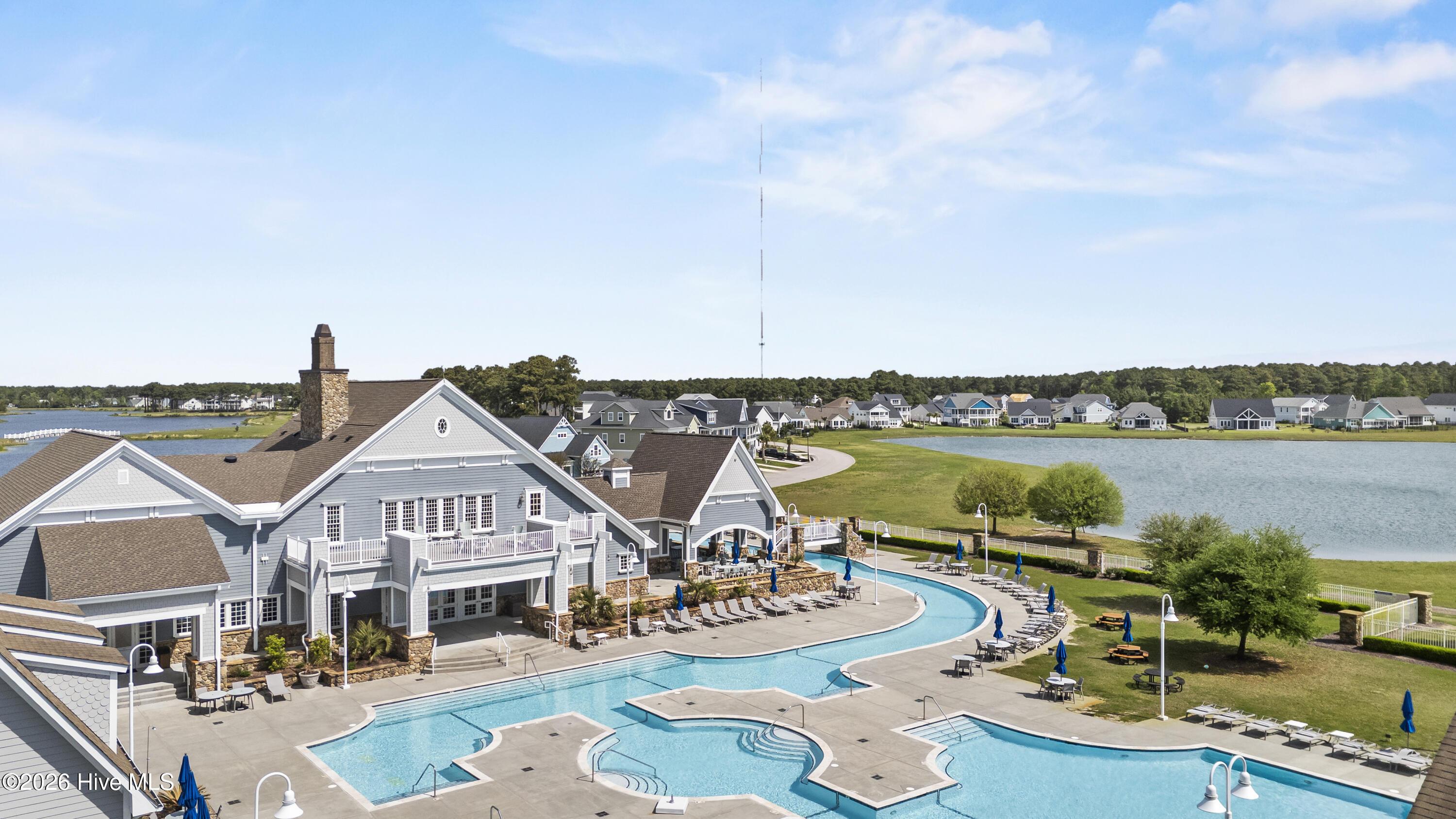 Image 2: 201 Seagrass Court