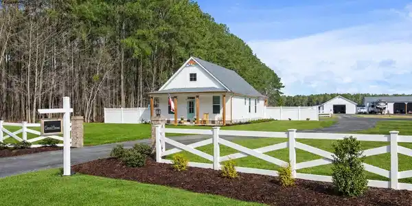 703 Poplar Neck Road