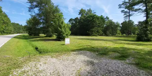 Image 4: 3032 Mill Creek Road lot