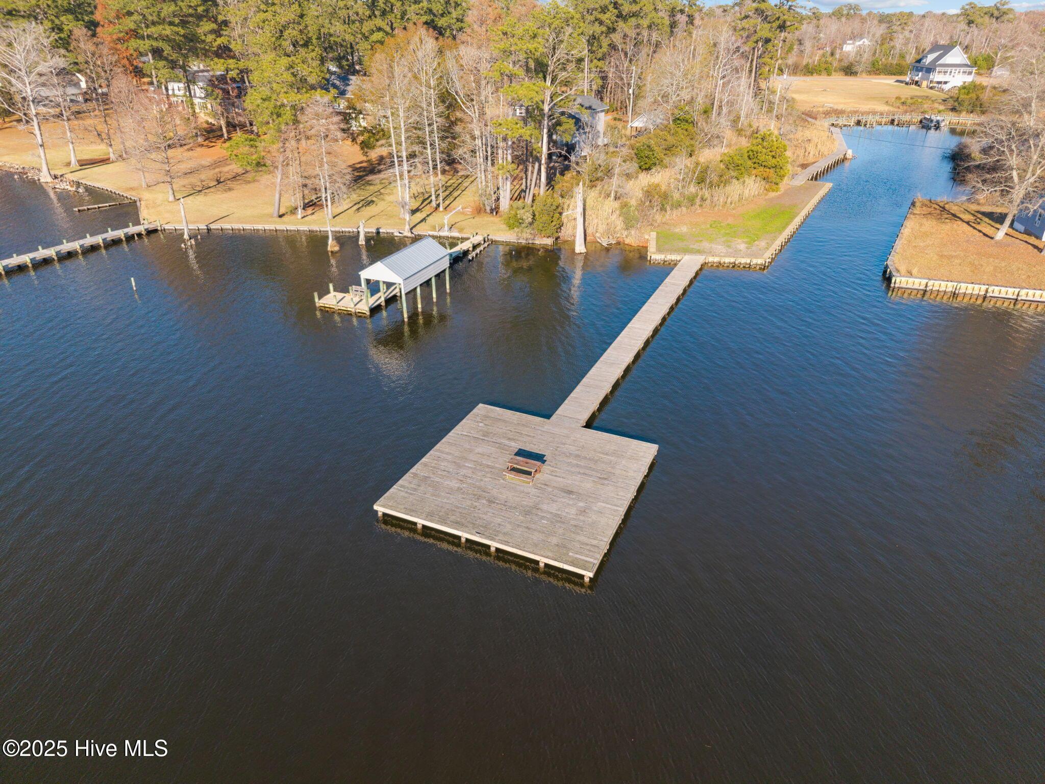 Image 3: 13-web-or-mls-DJI_20251203143146_0099_D