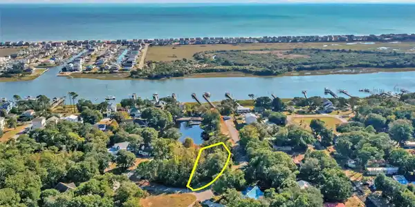 Image 2: 2636 Watercape Dr.