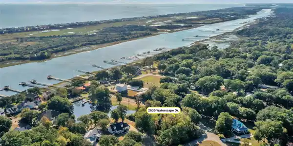 Image 4: 2636 Waterscape Drive (2)