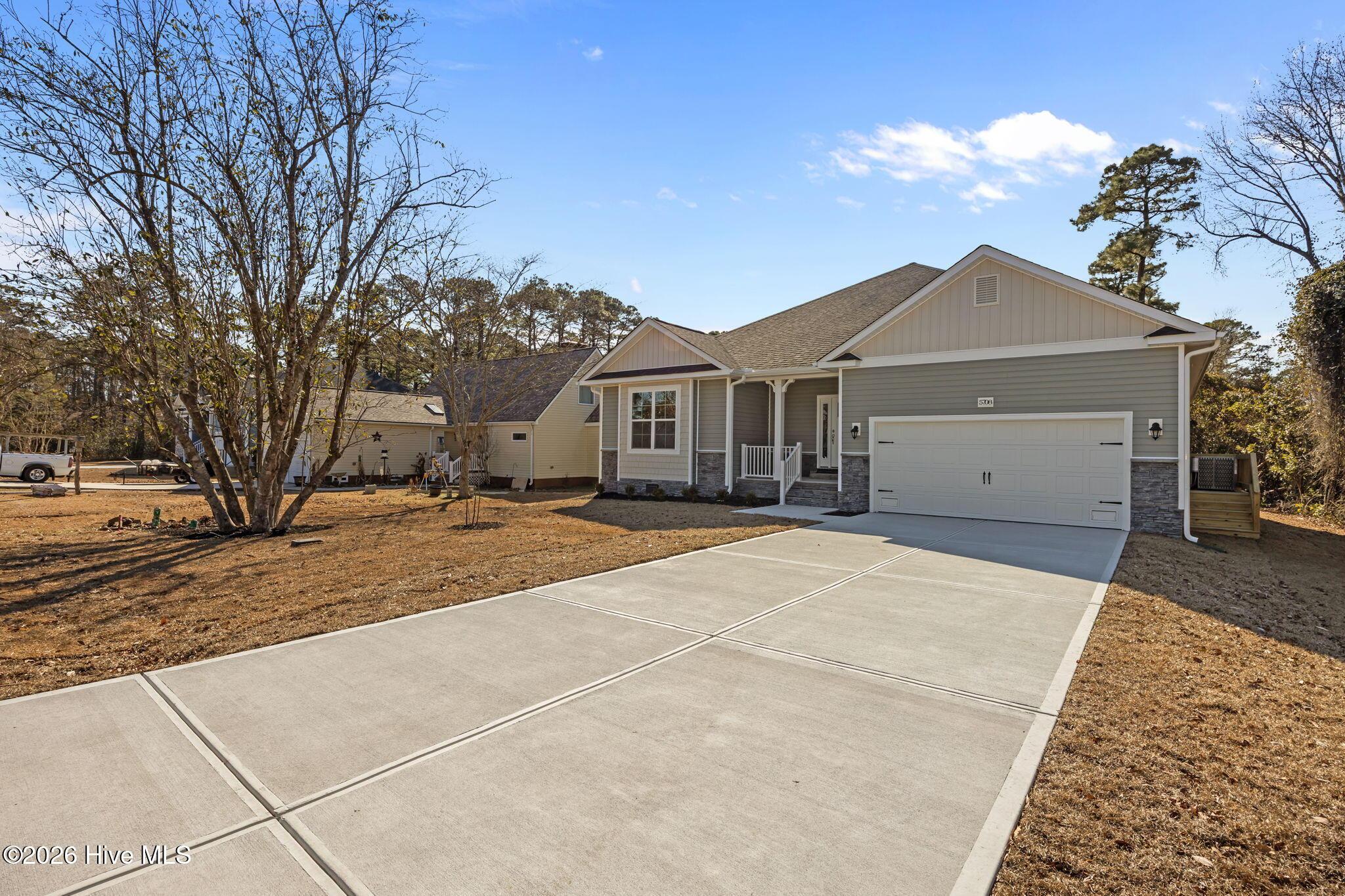 Image 2: 3-web-or-mls-0C0A1449 (1)