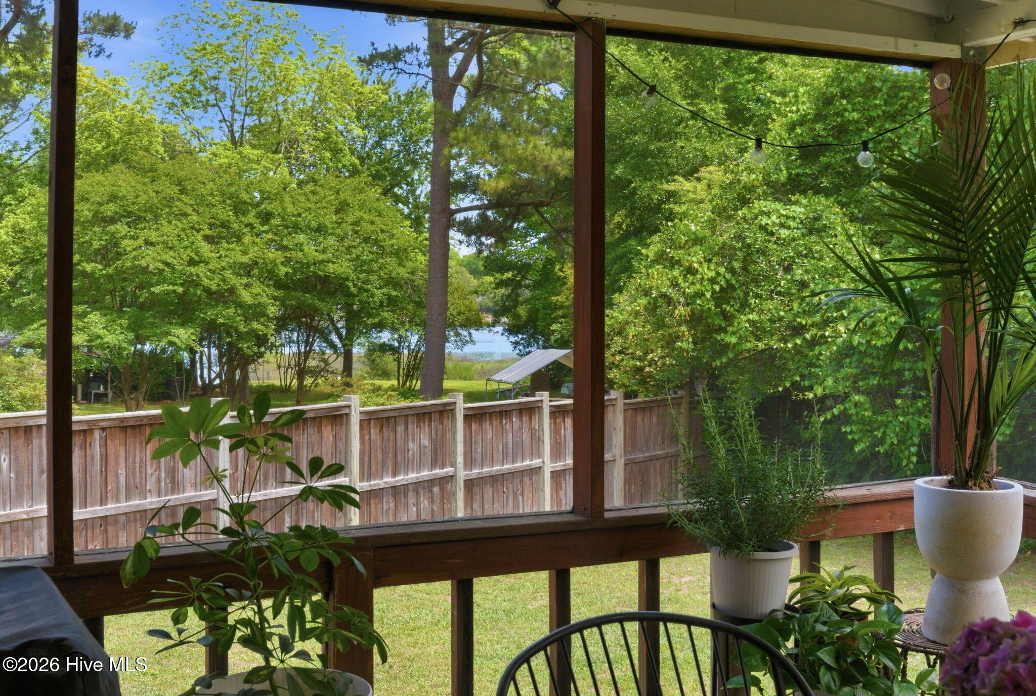 Image 3: 50-web-or-mls-DSC00276