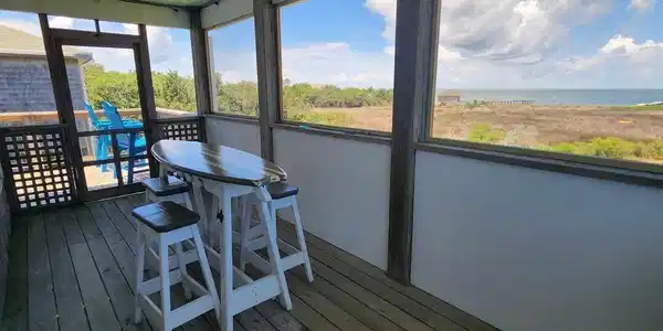 Image 3: Screened Porch 2nd Floor
