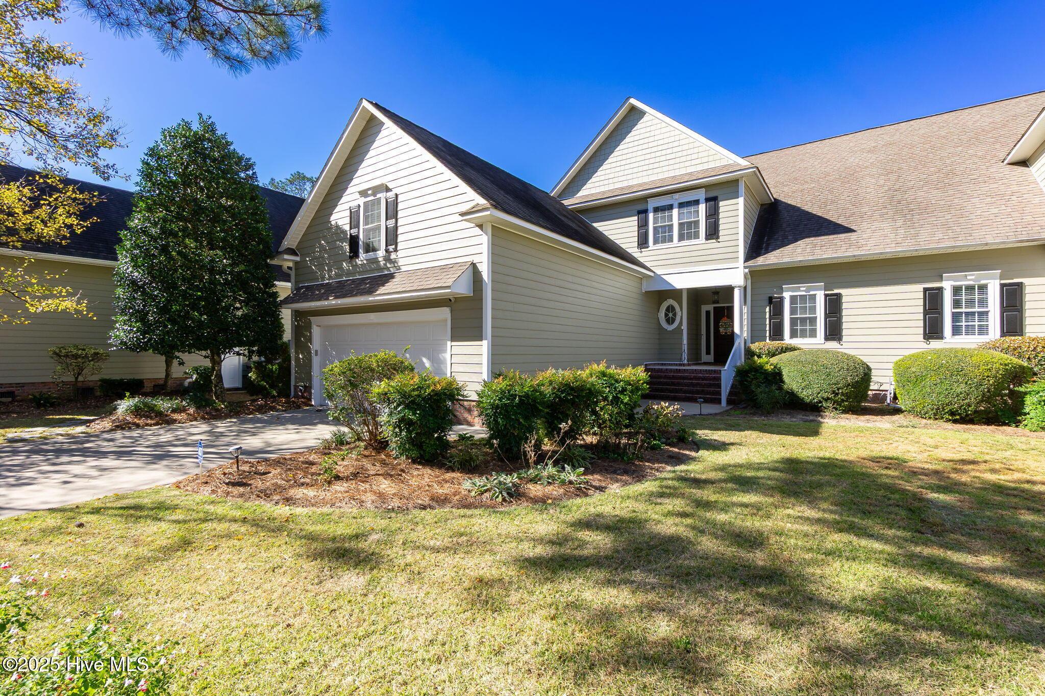 Image 3: Front yard