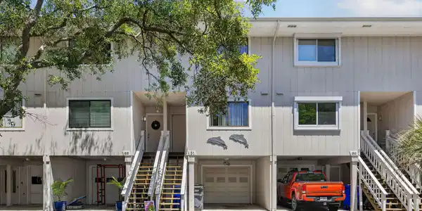 1200 Saint Joseph Street