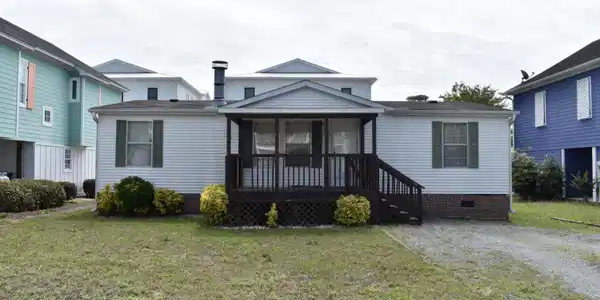 1705 Mackerel Lane
