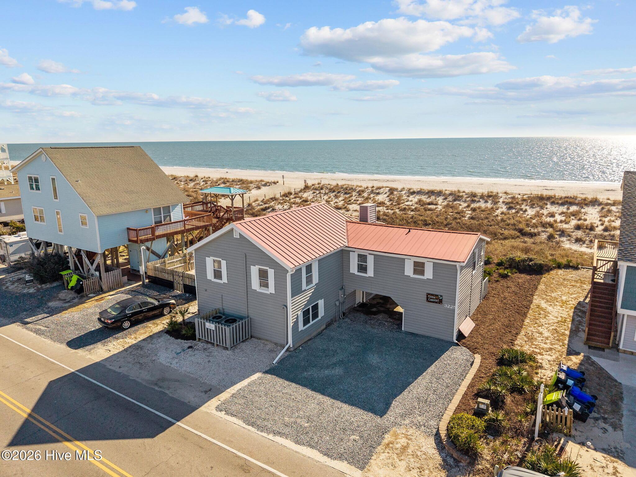 Image 1: 3225 E Beach 45
