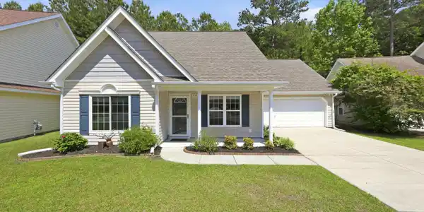 320 Neuchatel Road