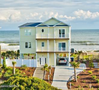 611 Ocean Drive